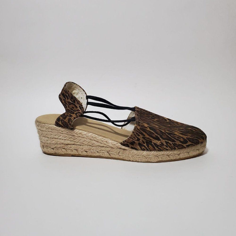 Chico's Janice Canvas Leopard Cheetah Print Slingback Espadrille Wedge Sandals